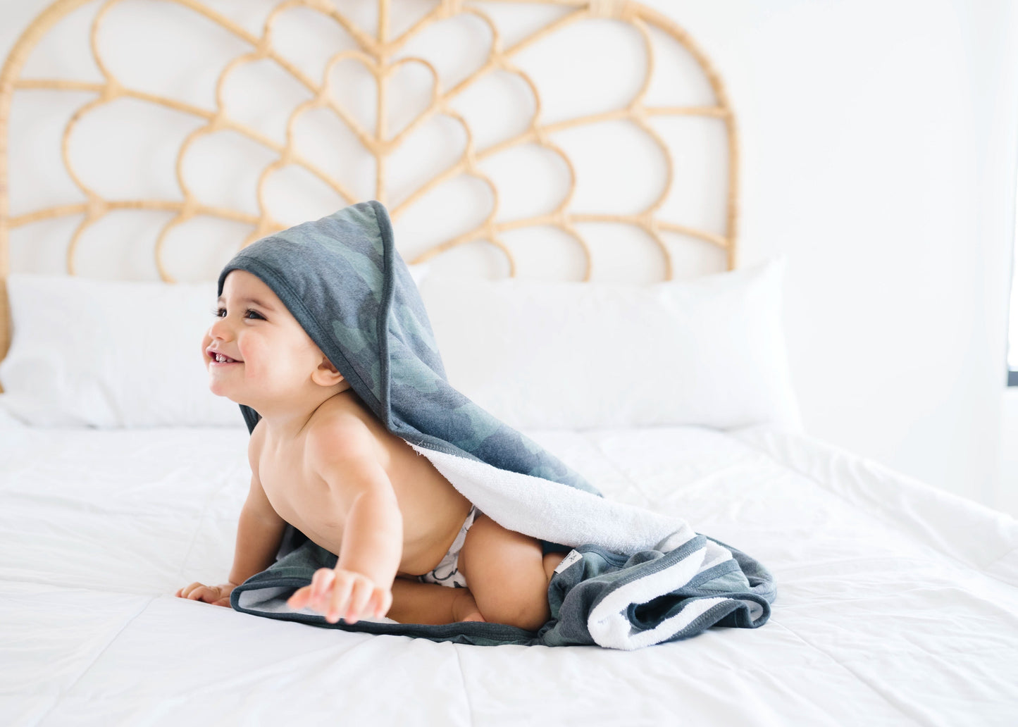 Premium Baby Knit Hooded Towel - Hunter