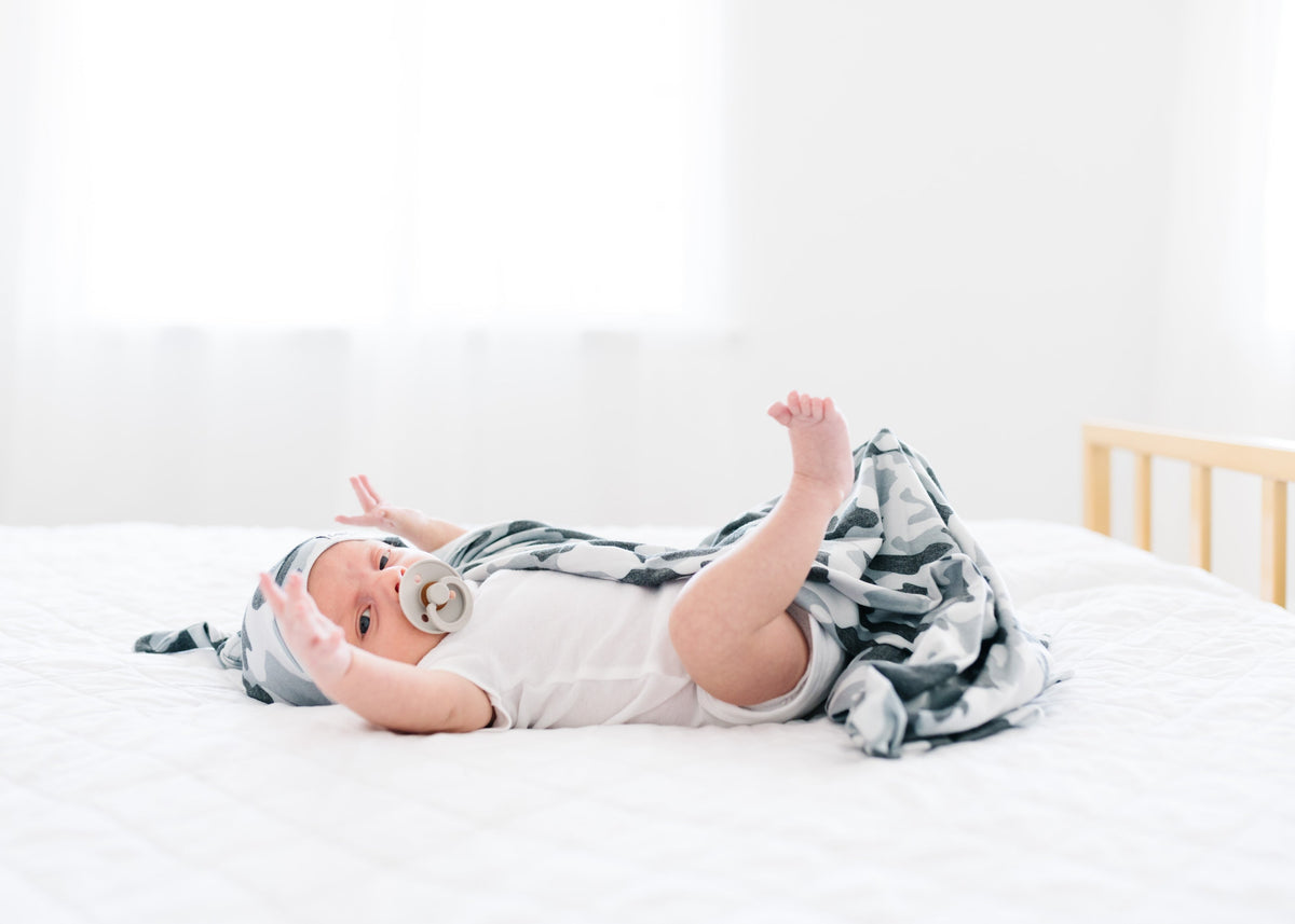 Knit Swaddle Blanket - Gunnar