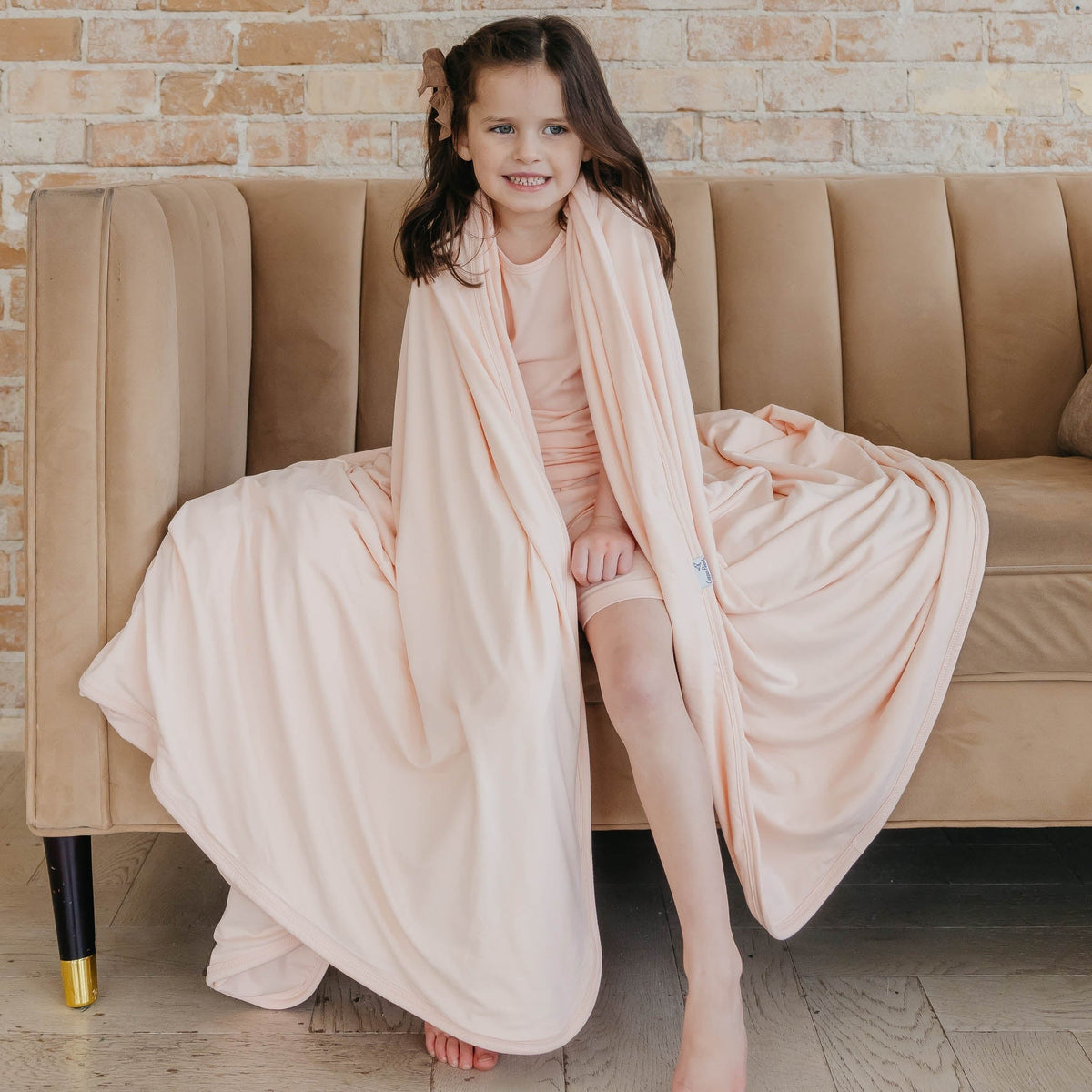 Three-Layer Jumbo Quilt - Blush
