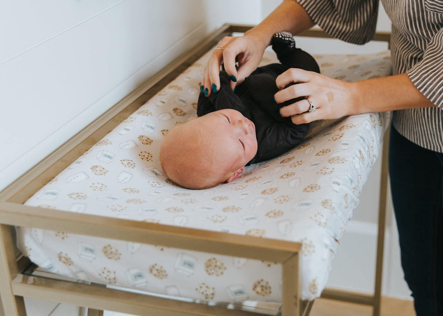 Premium Knit Diaper Changing Pad Cover - Chip