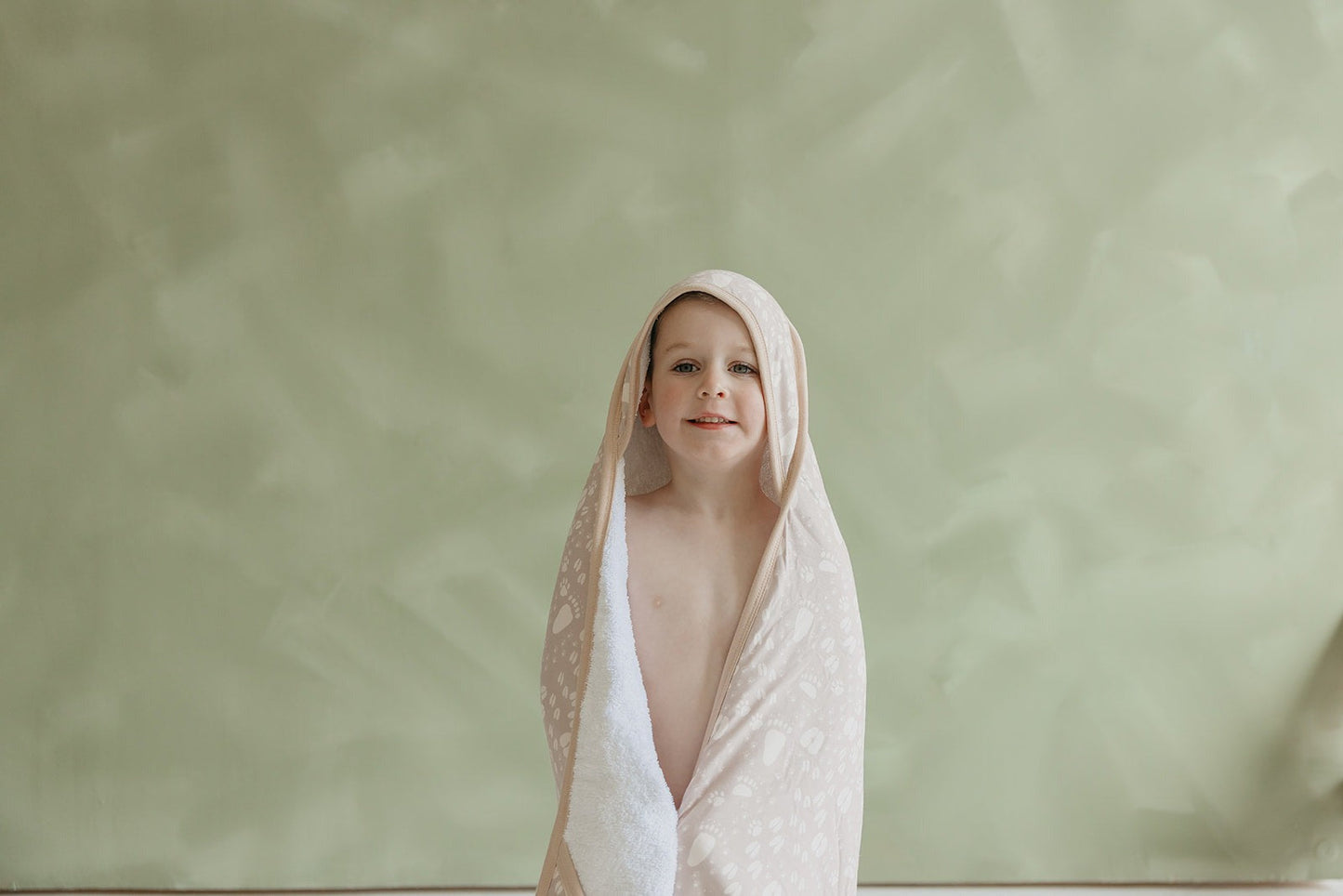 Premium Baby Knit Hooded Towel - Tracker