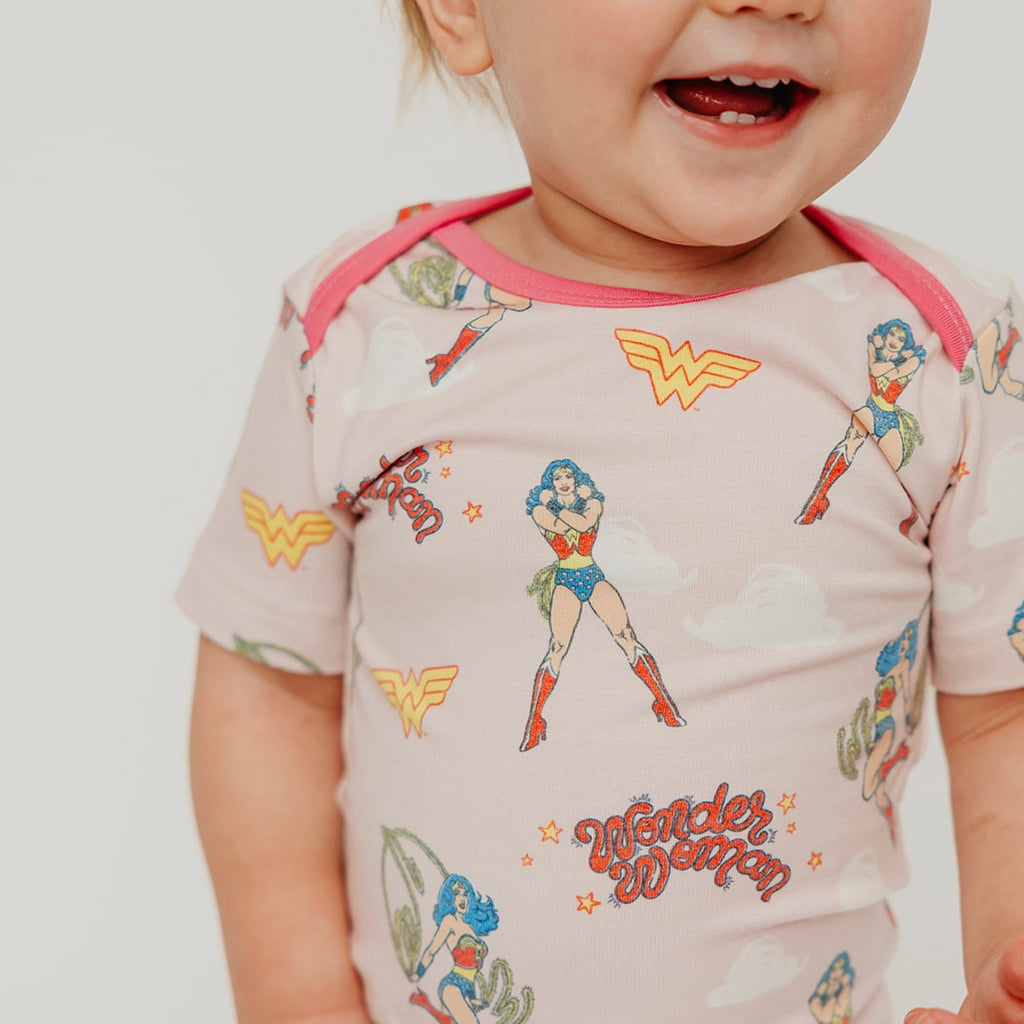 Short Sleeve Bodysuit - Wonder Woman
