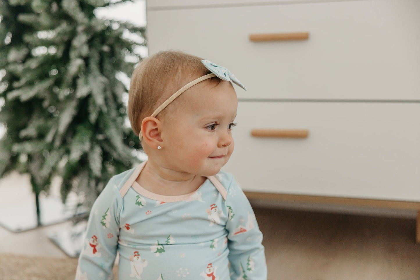 Bowtie Baby Bow - Frosty the SnowmanÃ¢â€žÂ¢