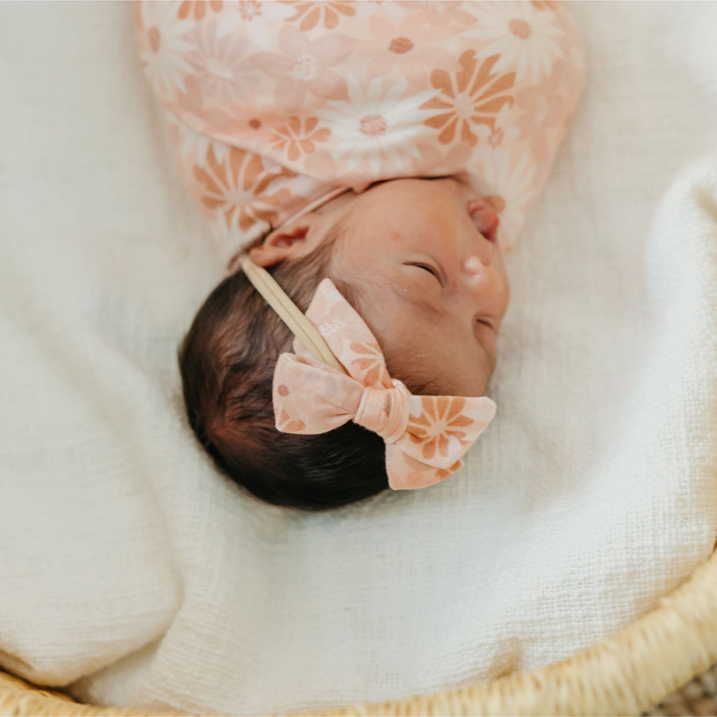 Classic Baby Bow - Penny