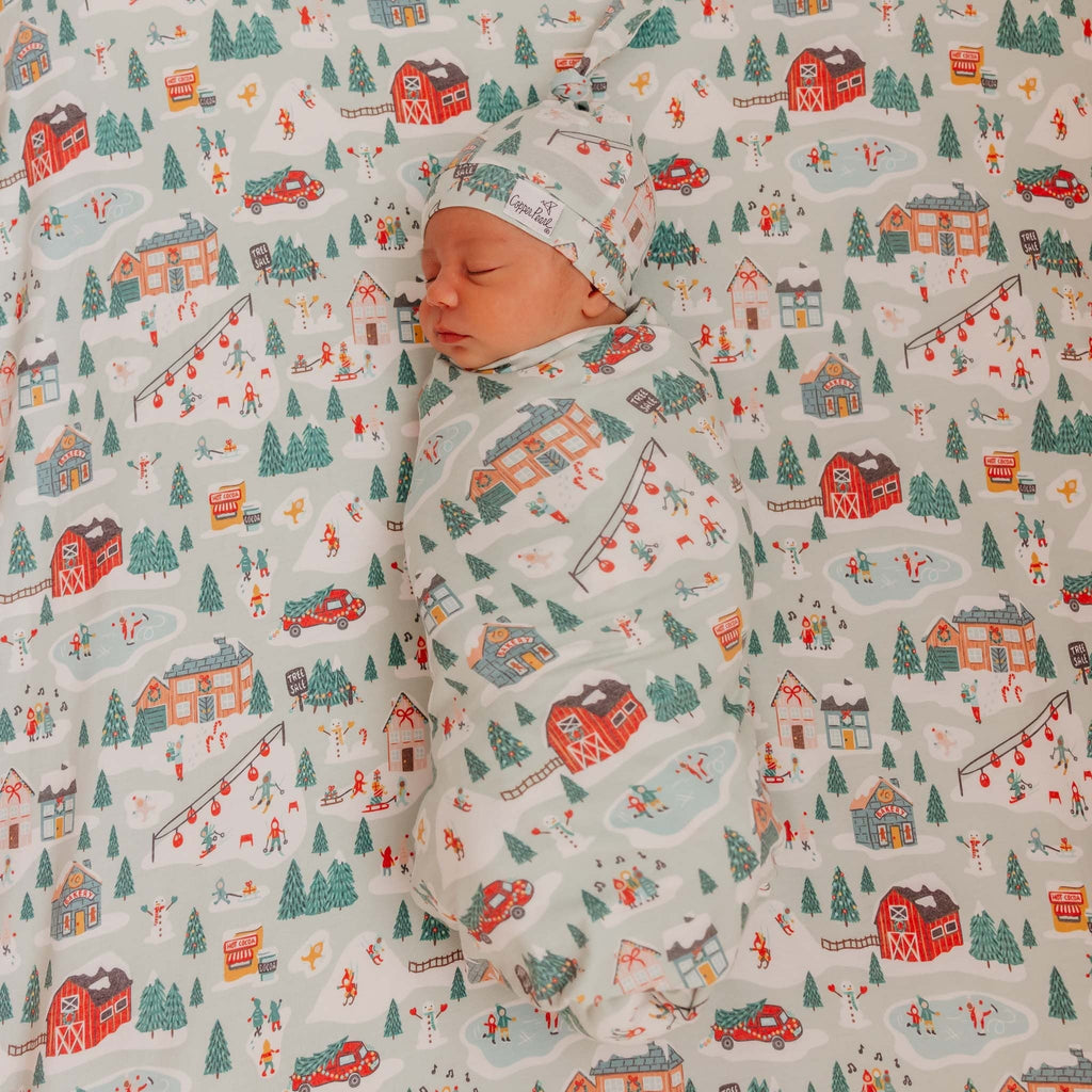 Premium Knit Fitted Crib Sheet - Snowy Slopes