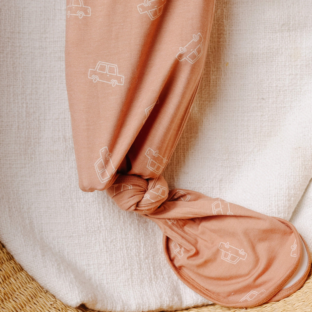Newborn Knotted Gown - Cooper