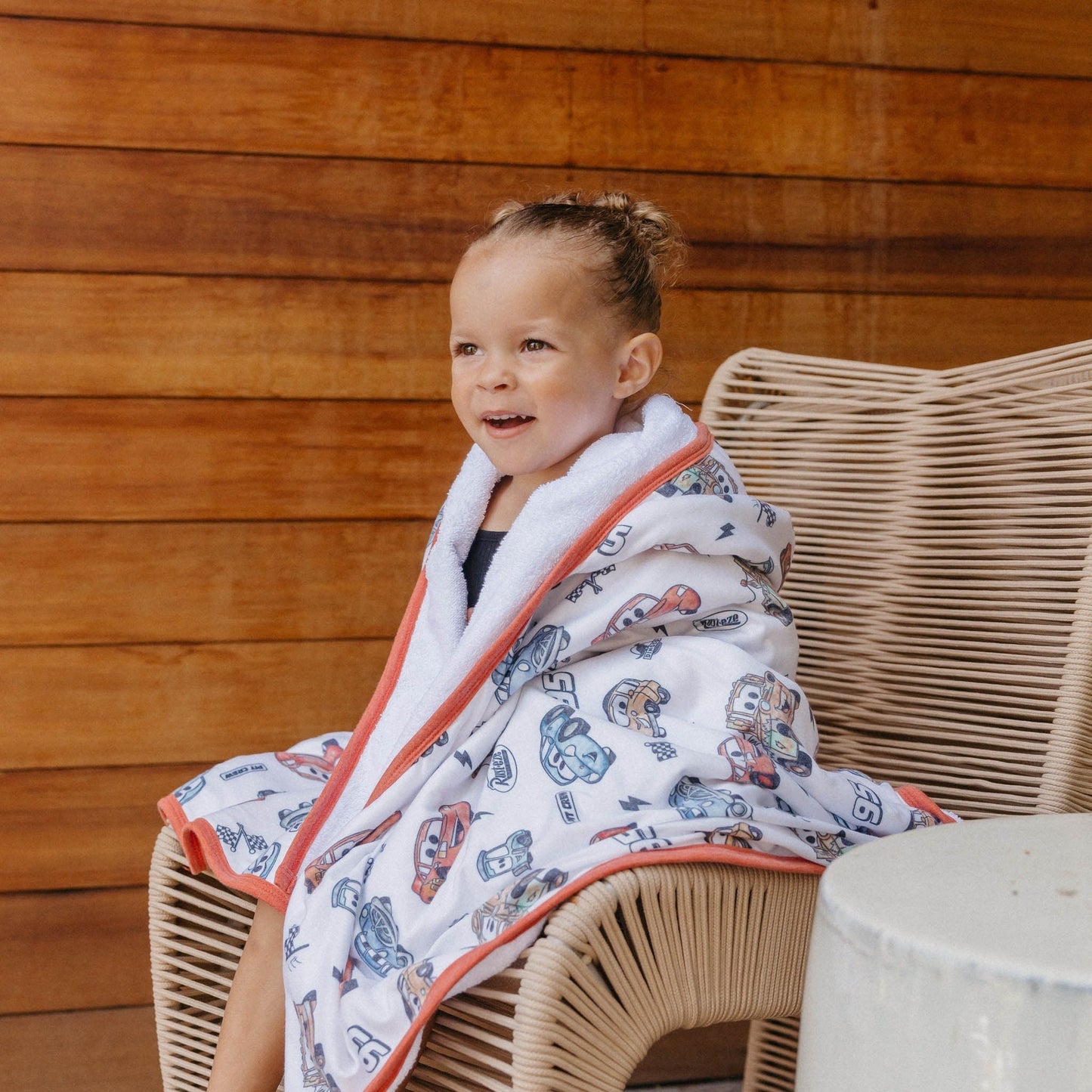 Premium Big Kid Hooded Towel - Disney Pixar Cars