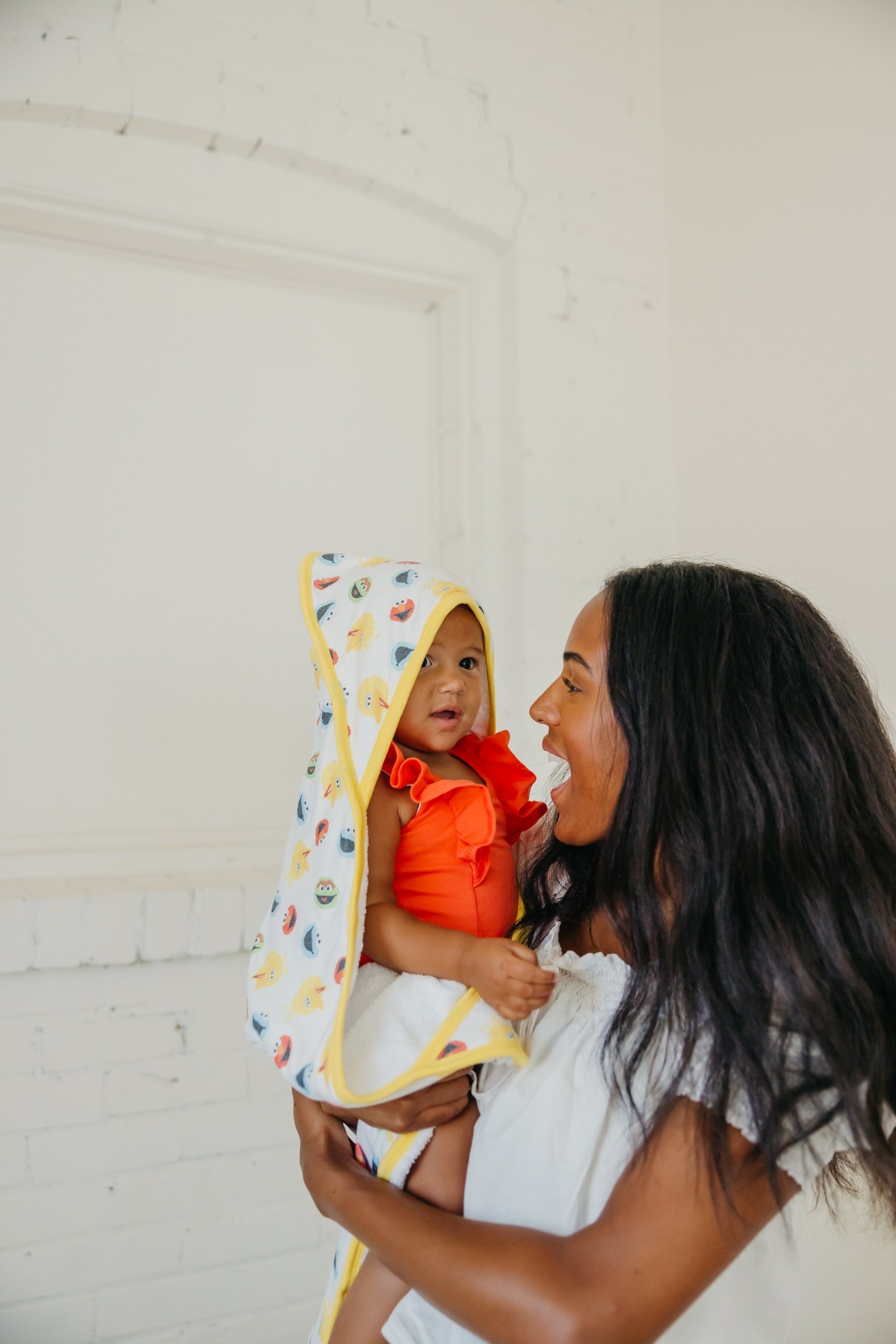 Premium Baby Knit Hooded Towel - Sesame Scribbles