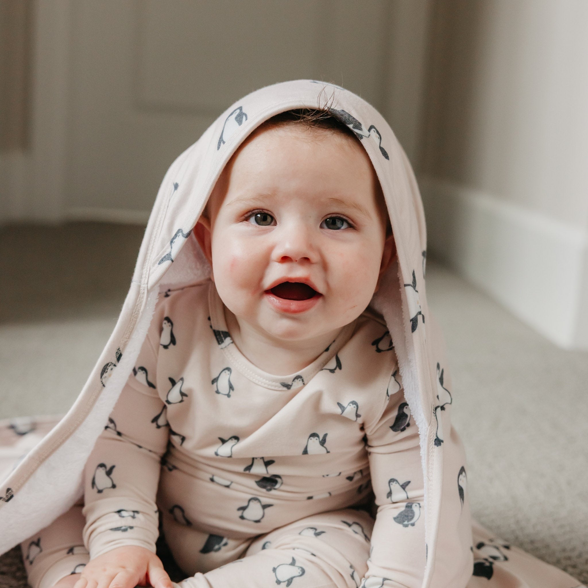Premium Baby Knit Hooded Towel - Penguins