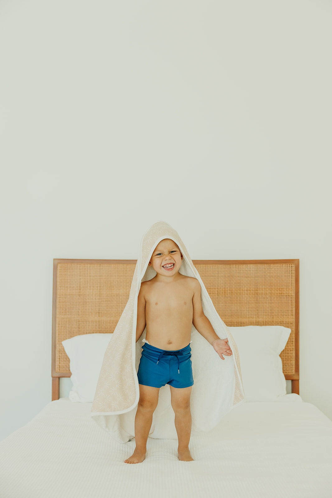 Premium Baby Knit Hooded Towel - Sol