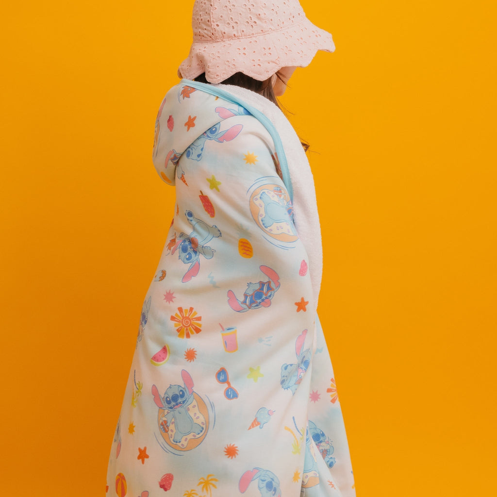 Premium Big Kid Hooded Towel - Disney Stitch Dreamsicles