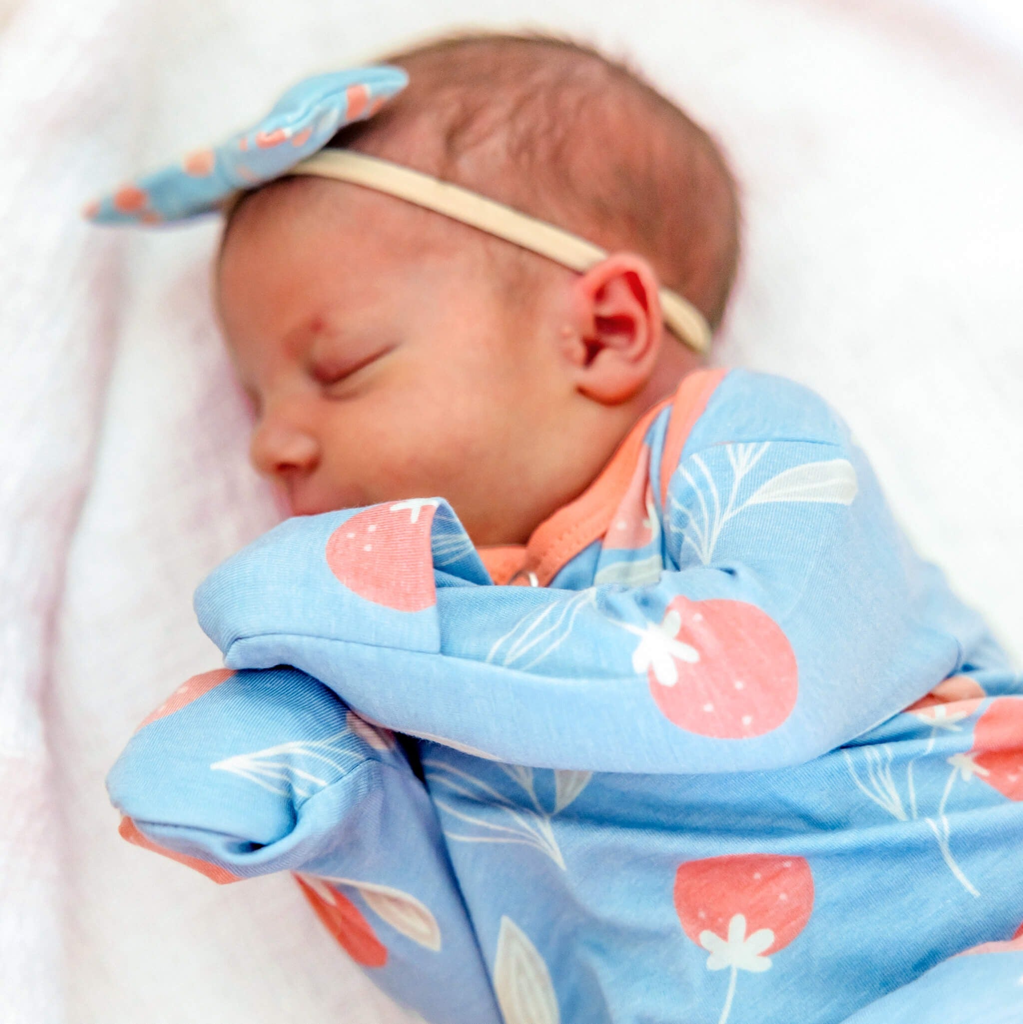 Newborn Knotted Gown - Clementine