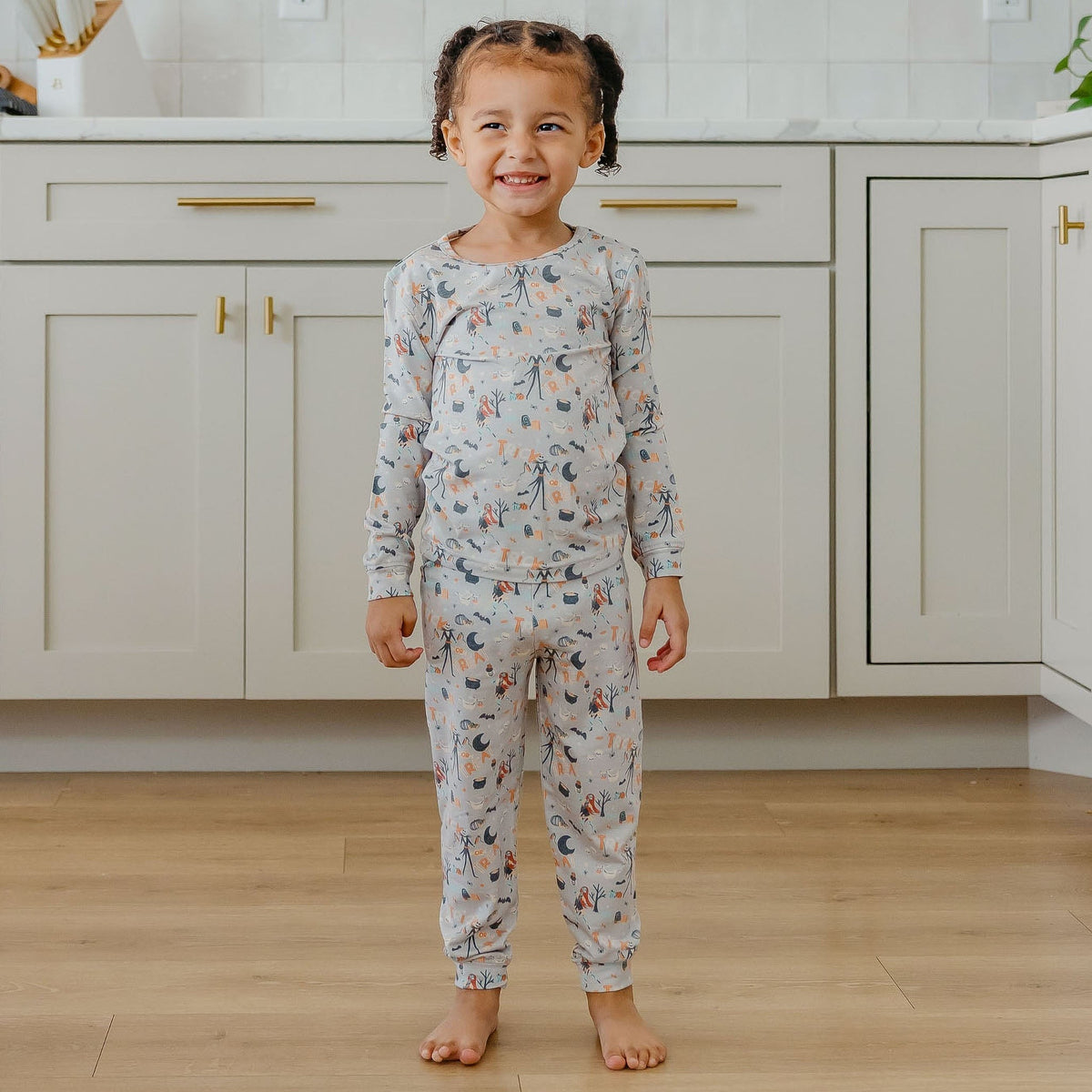 2pc Long Sleeve Pajama Set - Nightmare Before Christmas