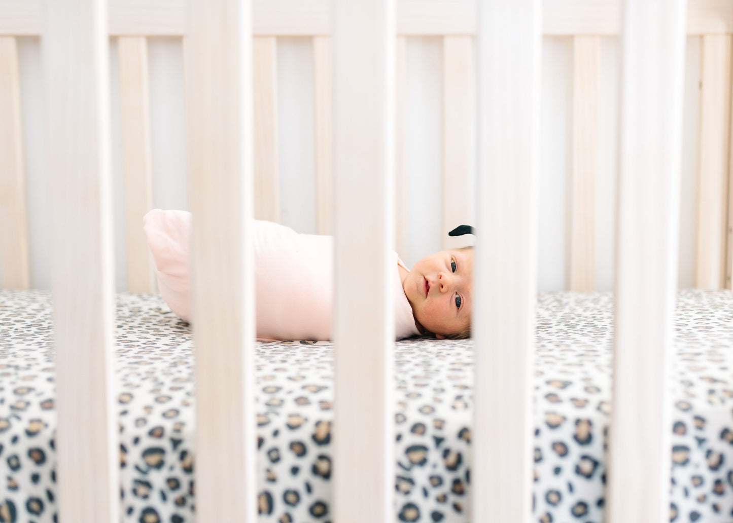 Premium Knit Fitted Crib Sheet - Zara