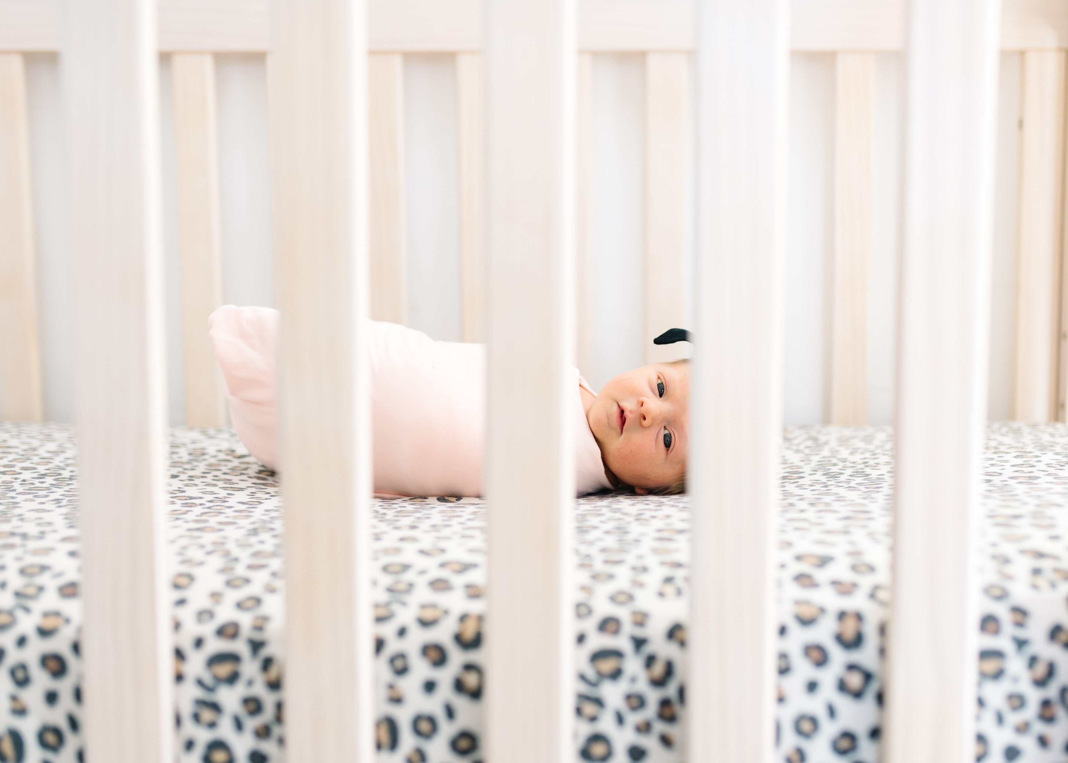 Premium Knit Fitted Crib Sheet - Zara