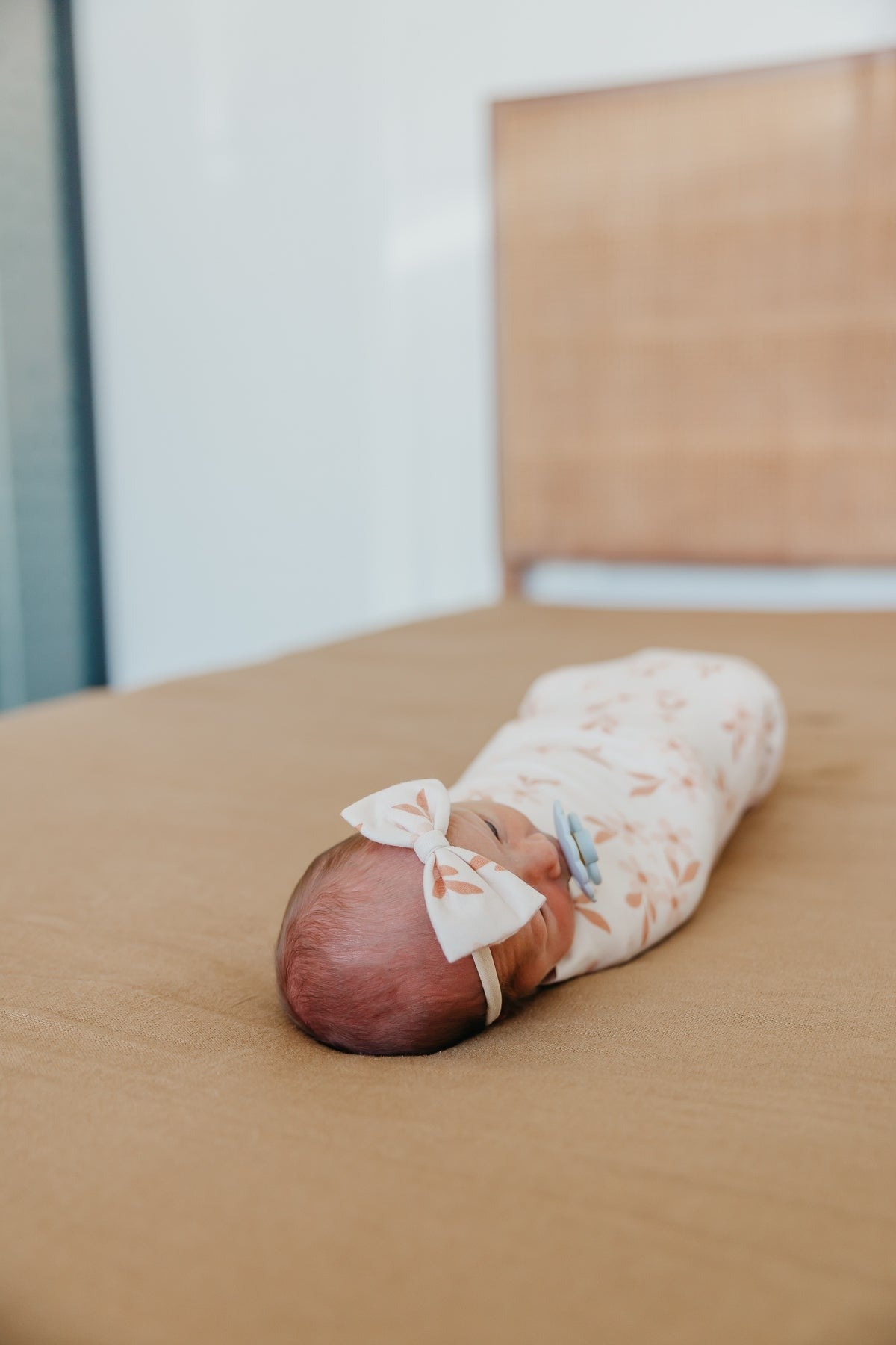 Bowtie Baby Bow - Rue