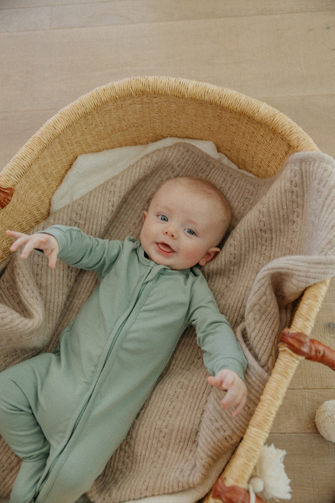 Sweater Blanket- Oatmeal