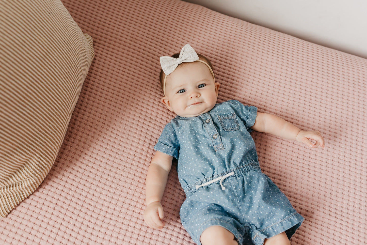Bowtie Baby Bow - Oat
