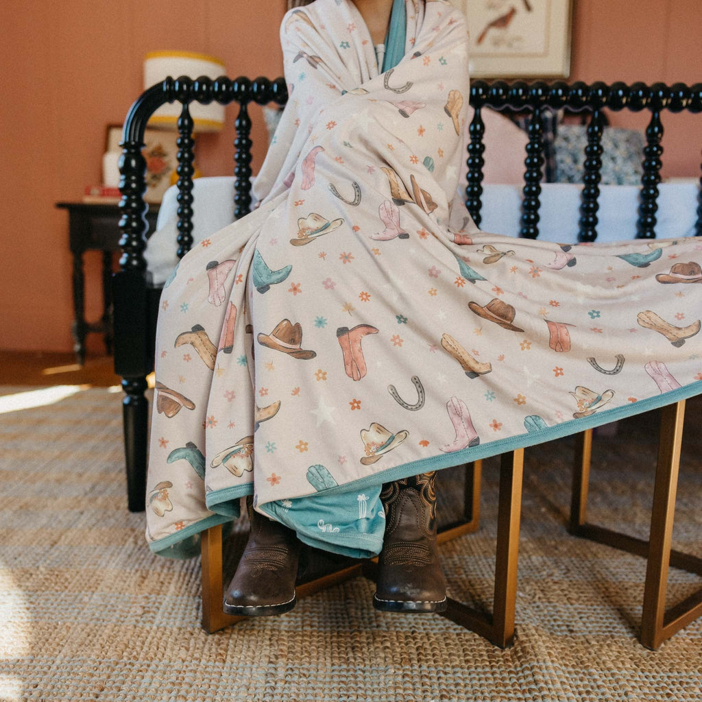Three-Layer Jumbo Quilt - Cheyenne