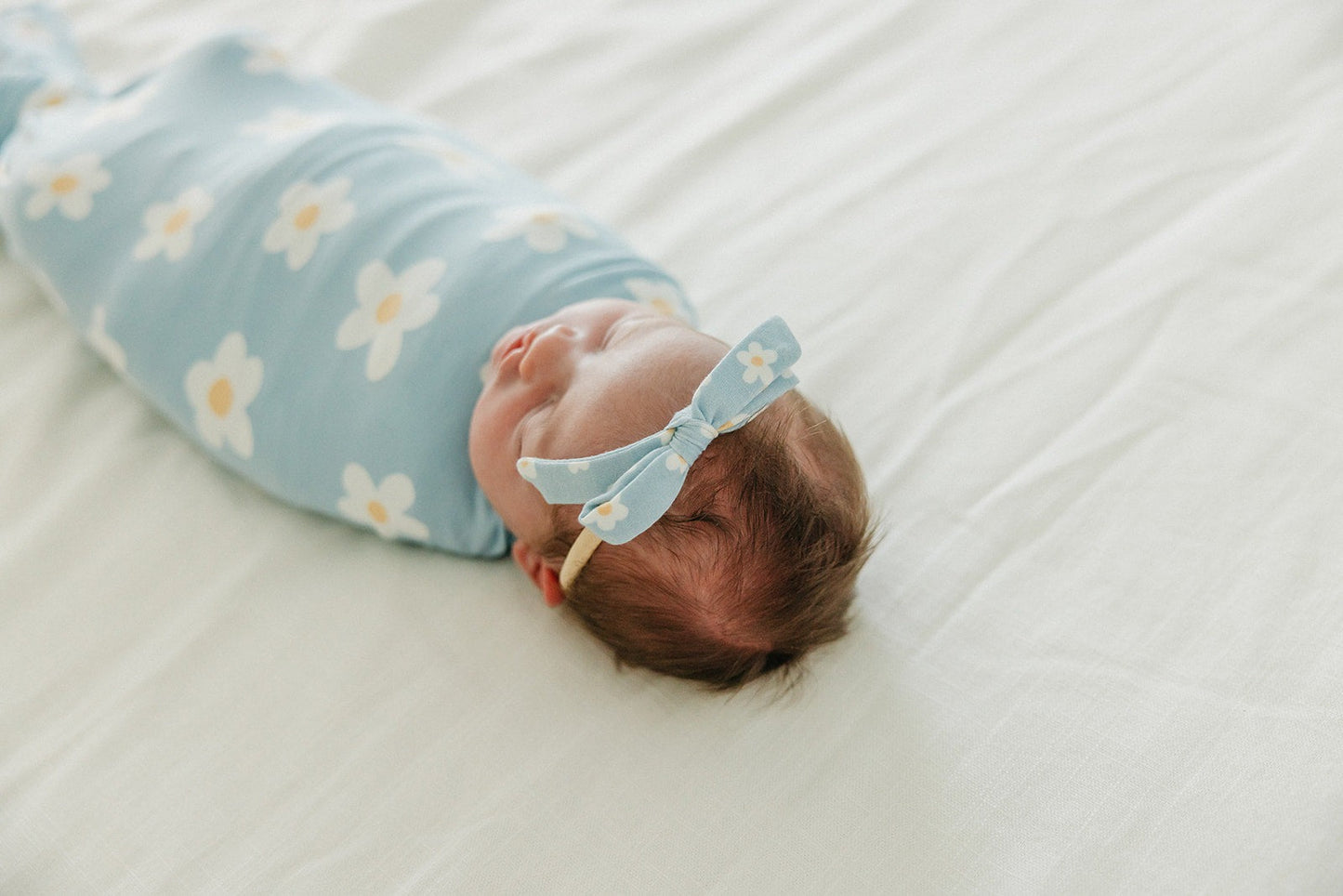 Ribbon Baby Bow - Della