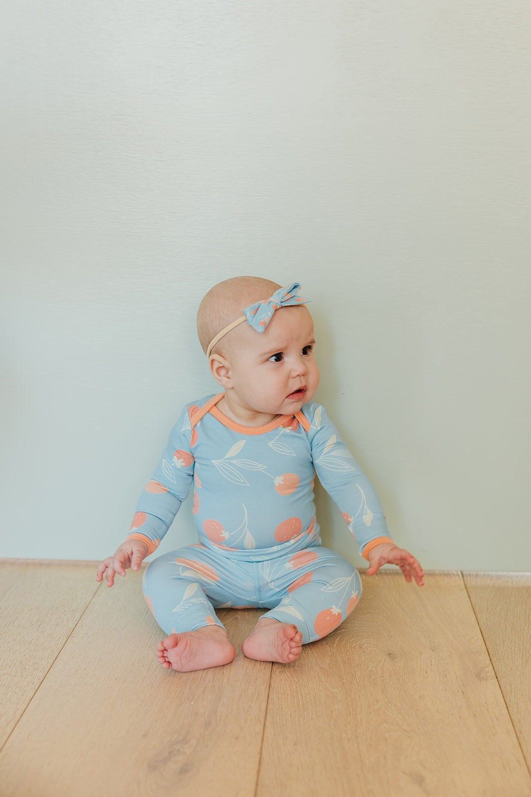 Ribbon Baby Bow - Clementine