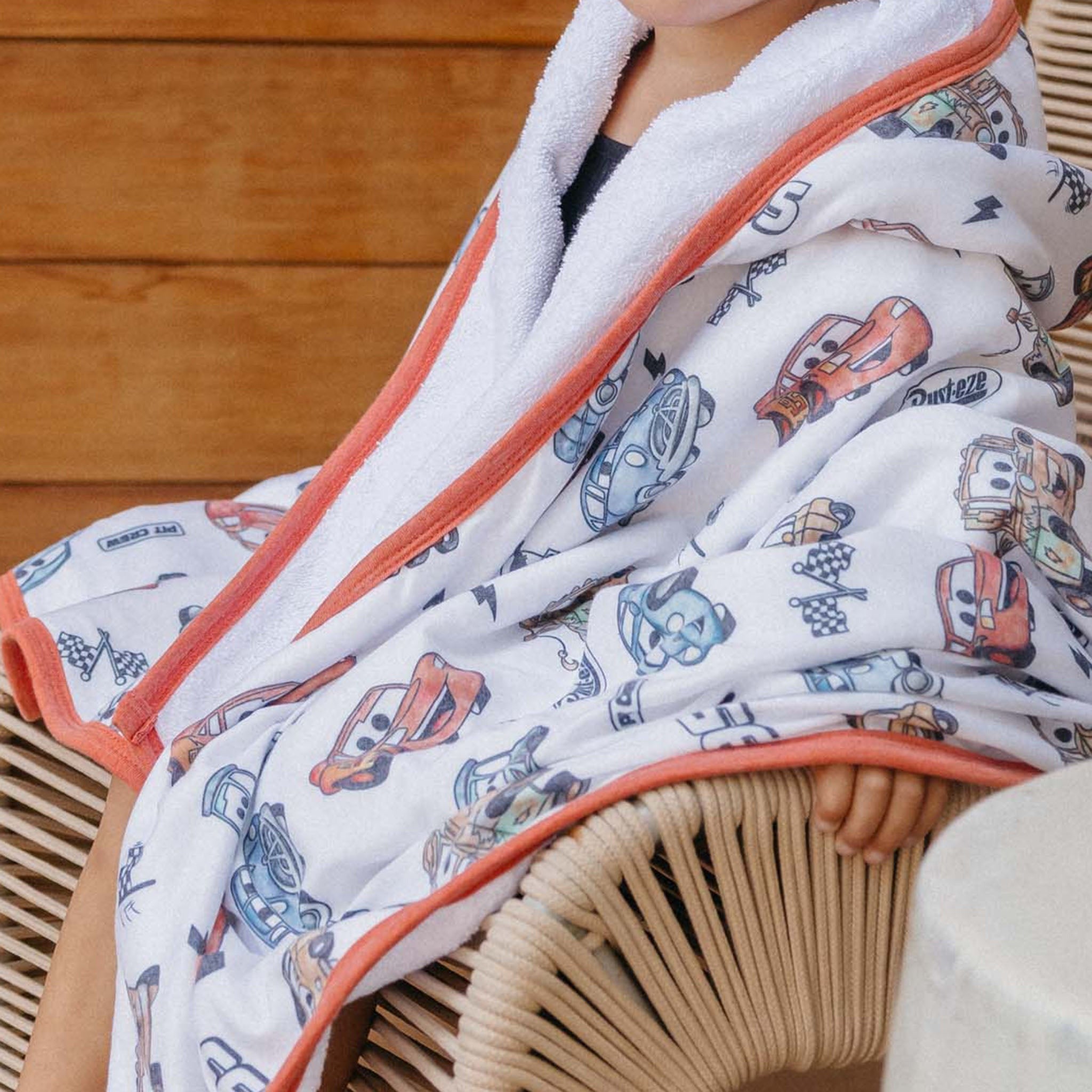 Premium Big Kid Hooded Towel - Disney Pixar Cars