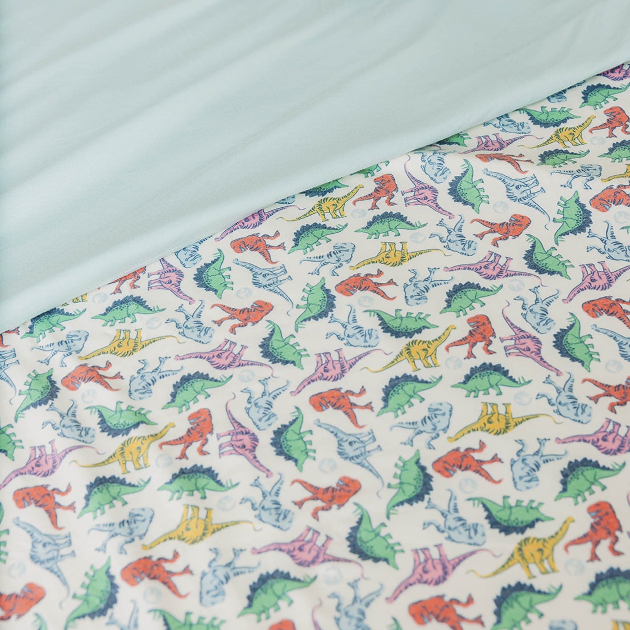 Twin Cloud Comforter - Dinosaurs of Jurassic Park