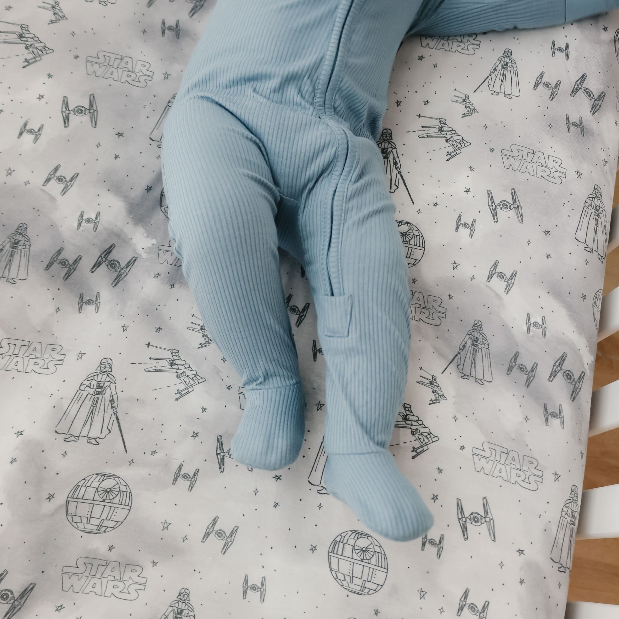 Premium Knit Fitted Crib Sheet - Empire