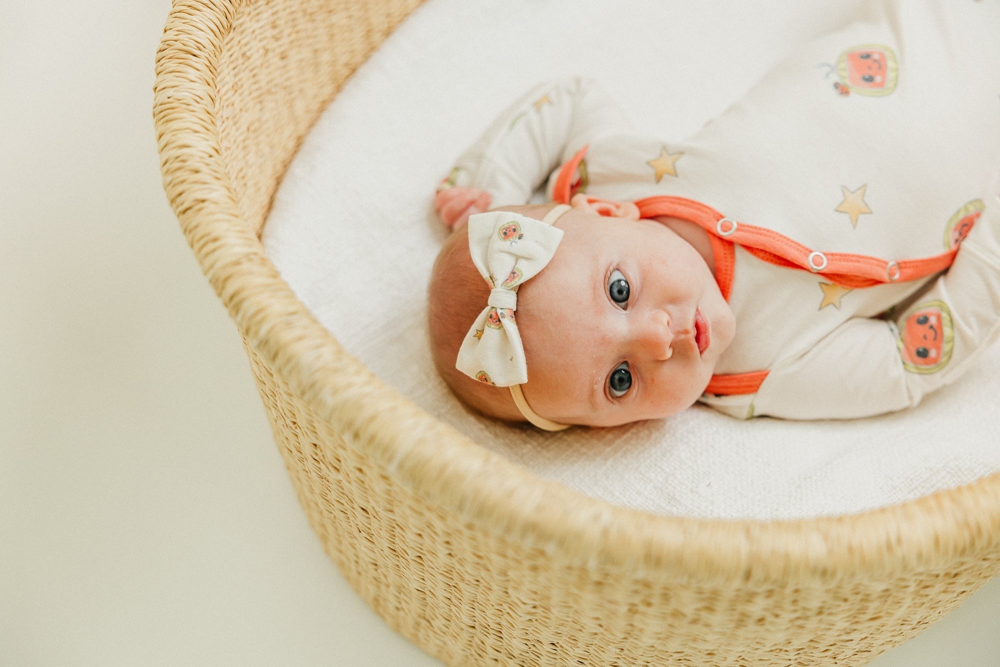 Bowtie Baby Bow - CoComelon