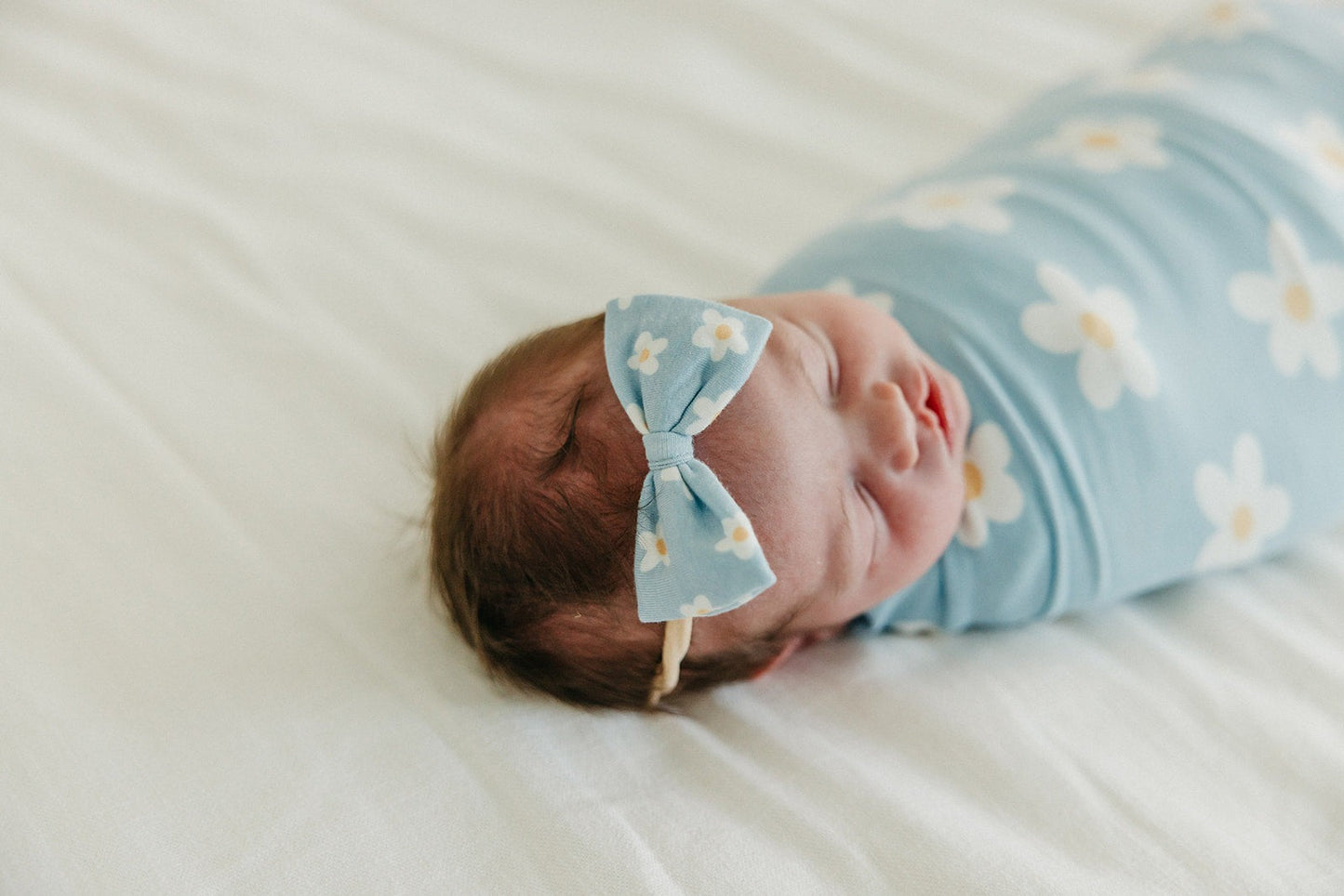 Bowtie Baby Bow - Della