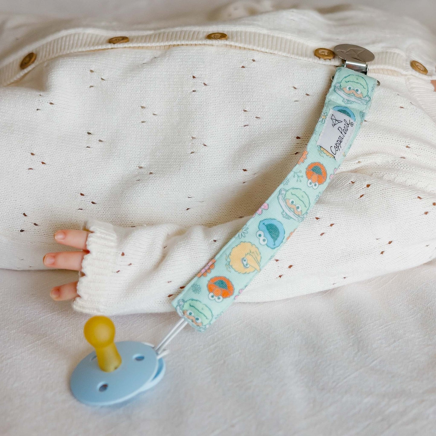 Binky Clips - Sesame Street Retro Floral