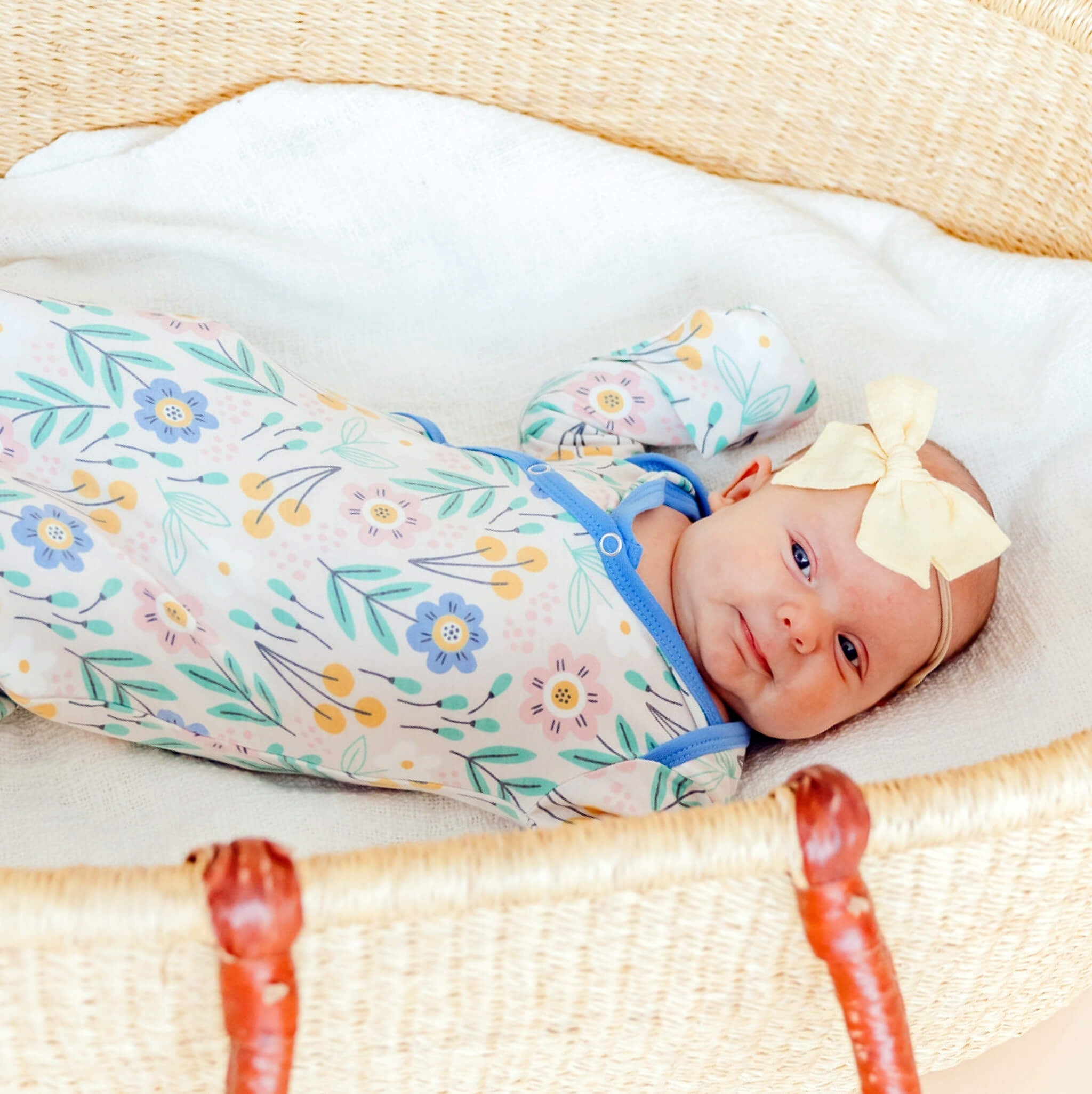 Newborn Knotted Gown - Clara