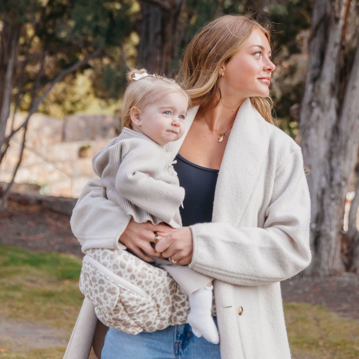 Everyday Hip Carrier - Neutral Leopard