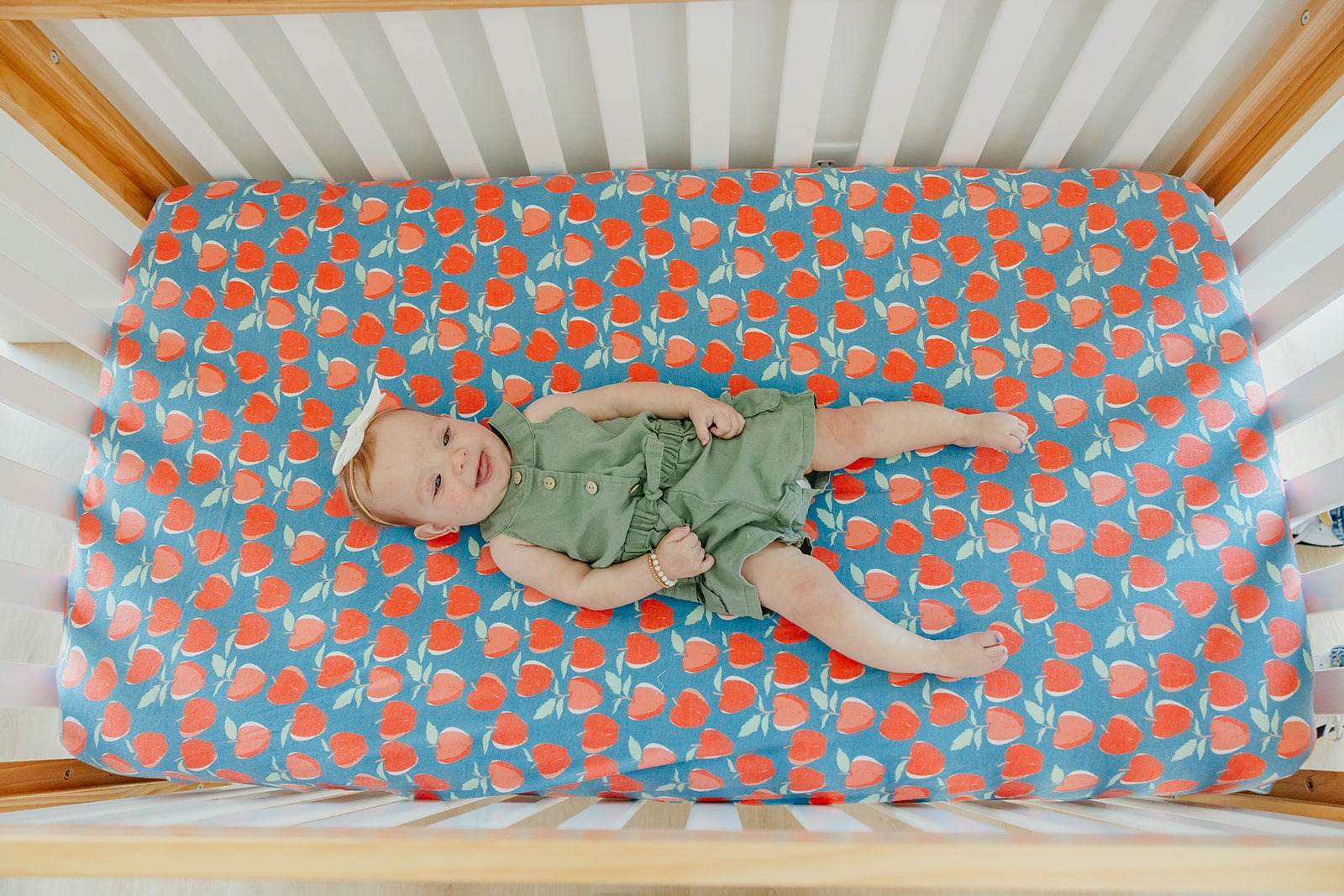 Premium Knit Fitted Crib Sheet - Teacher