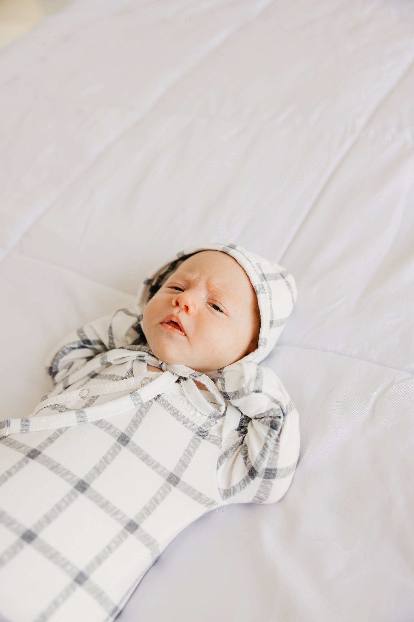 Baby Bonnet - Ledger