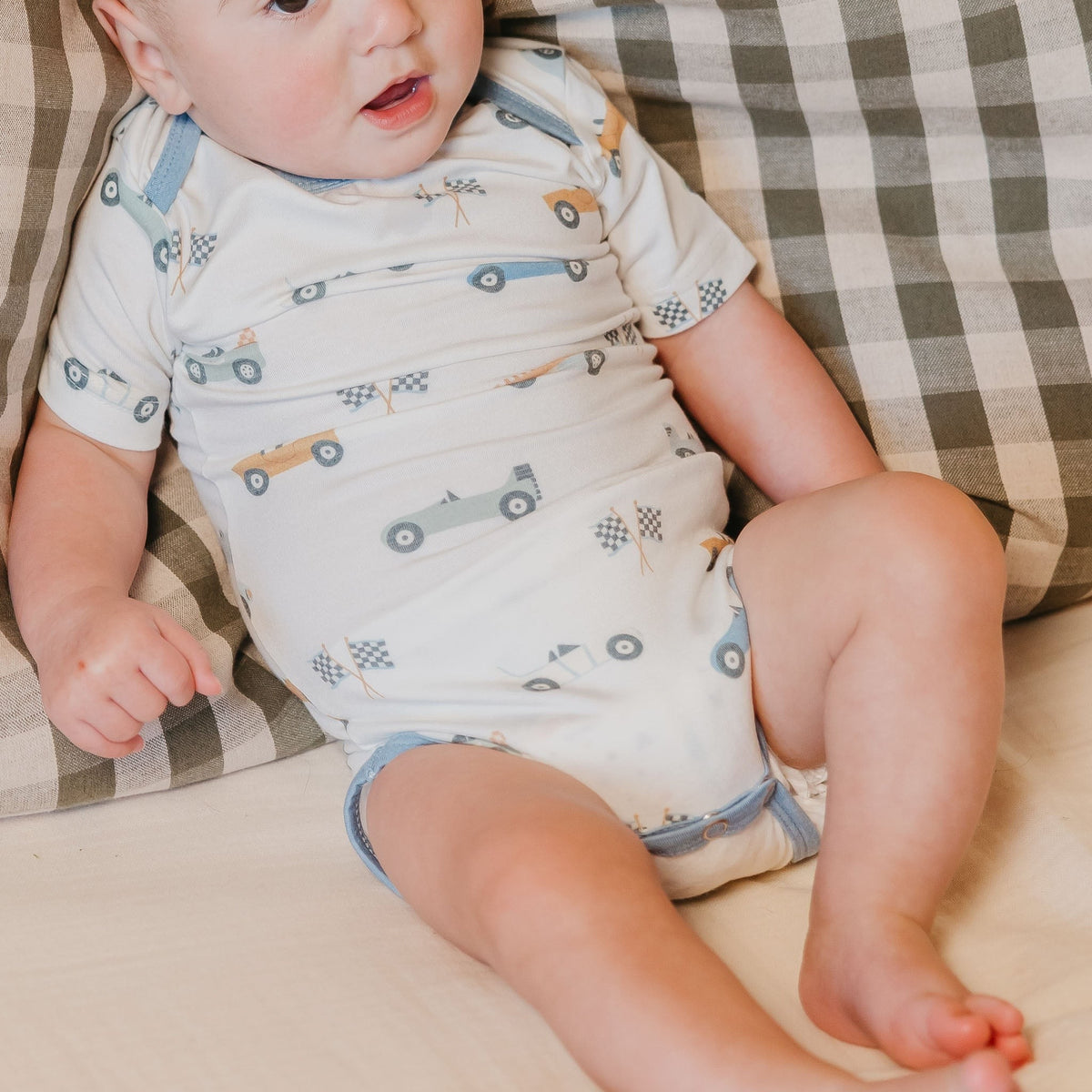 Short Sleeve Bodysuit - Speedster