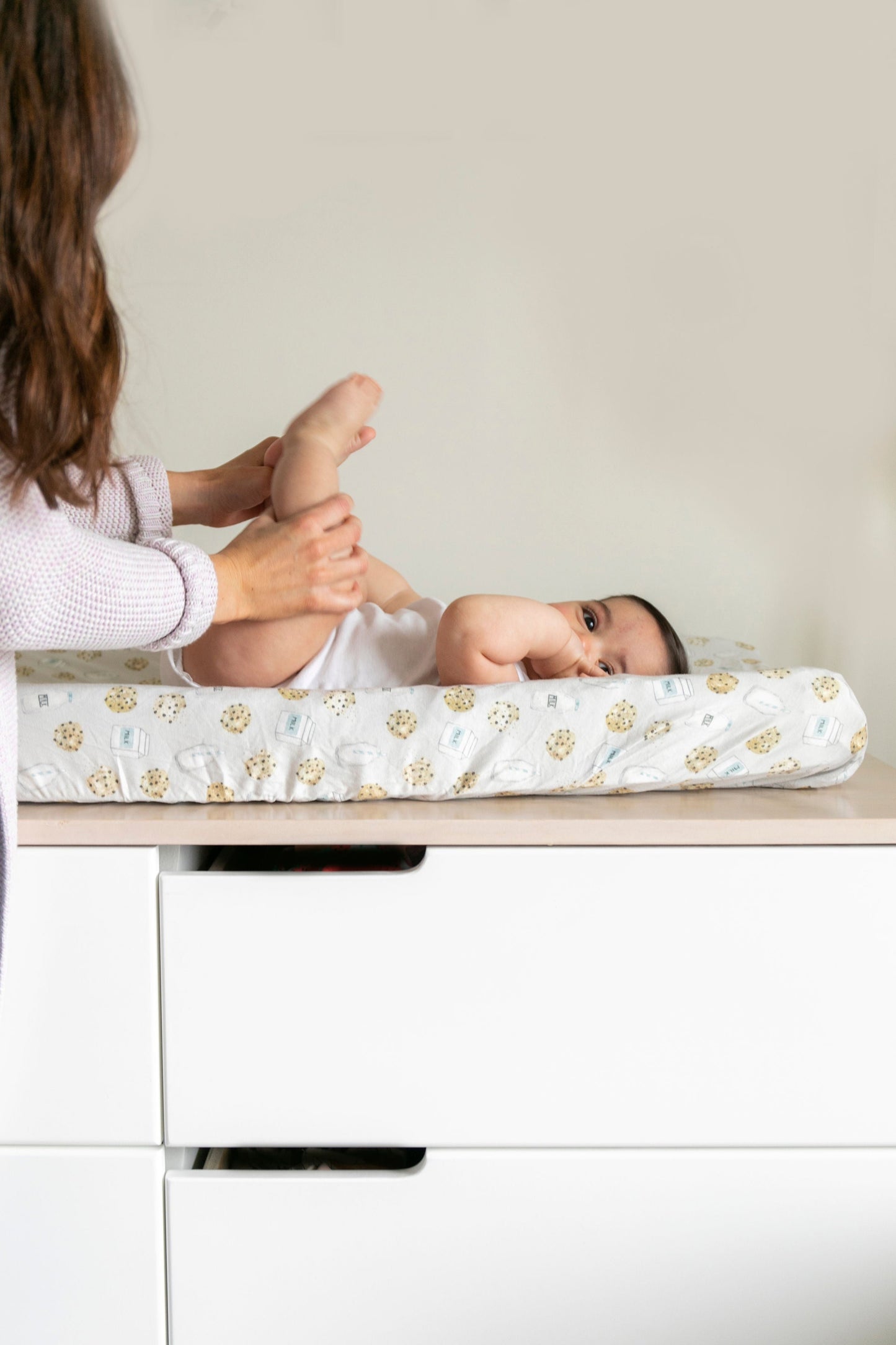 Premium Knit Diaper Changing Pad Cover - Chip