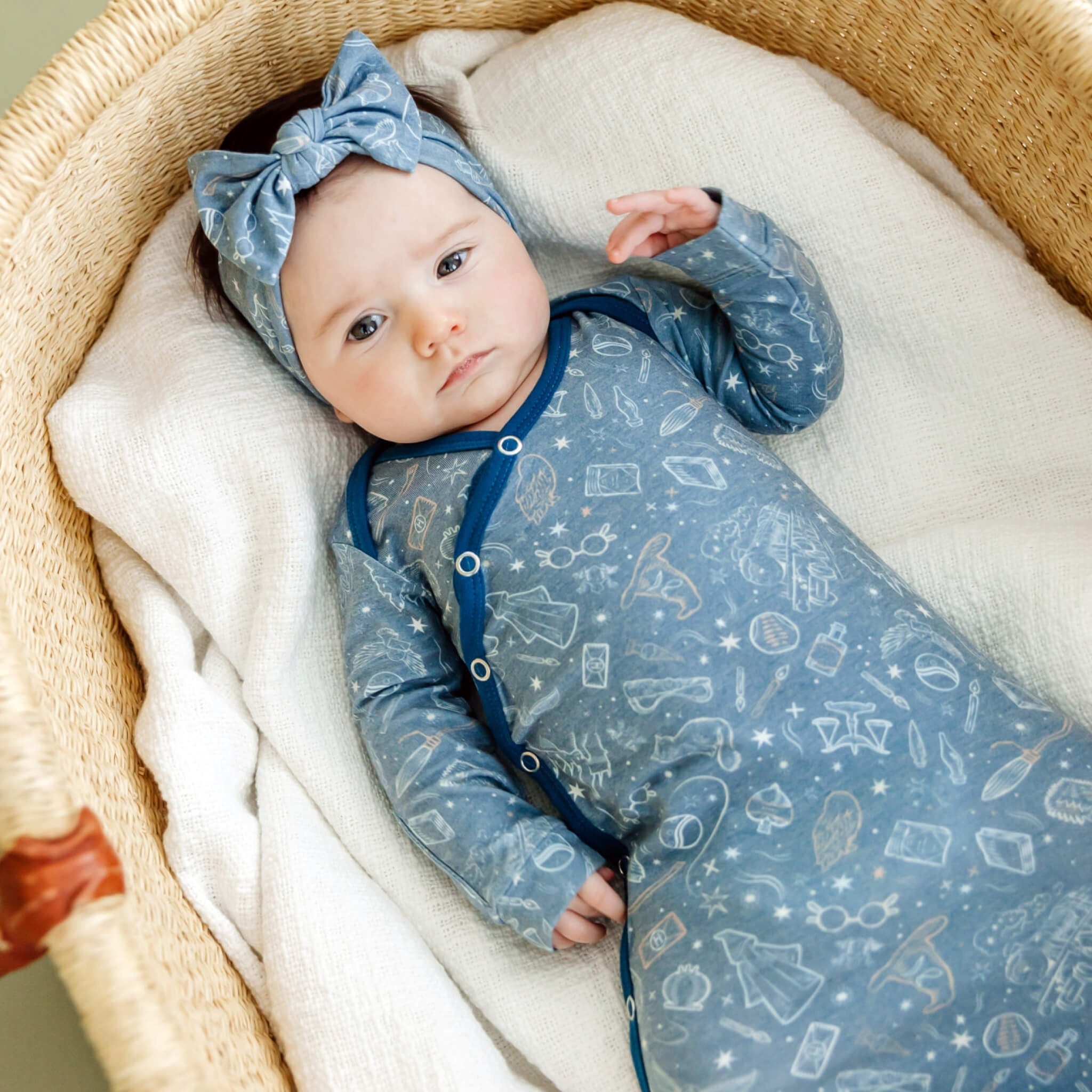 Newborn Knotted Gown - Hogwarts
