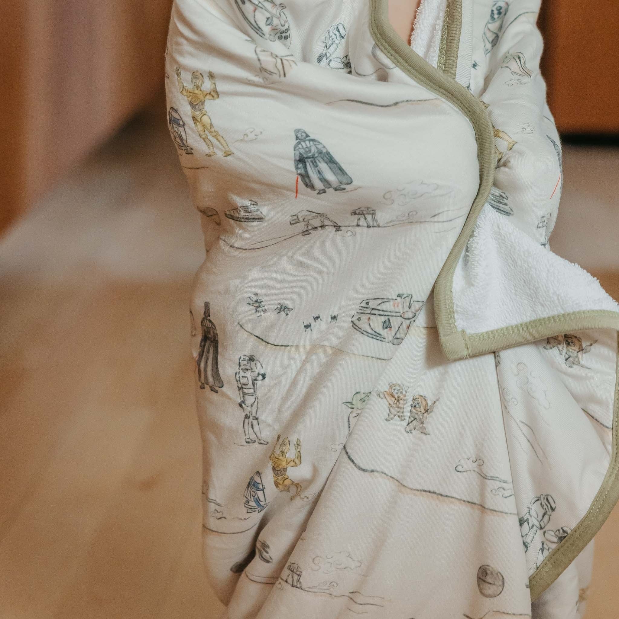 Premium Big Kid Hooded Towel - Tatooine