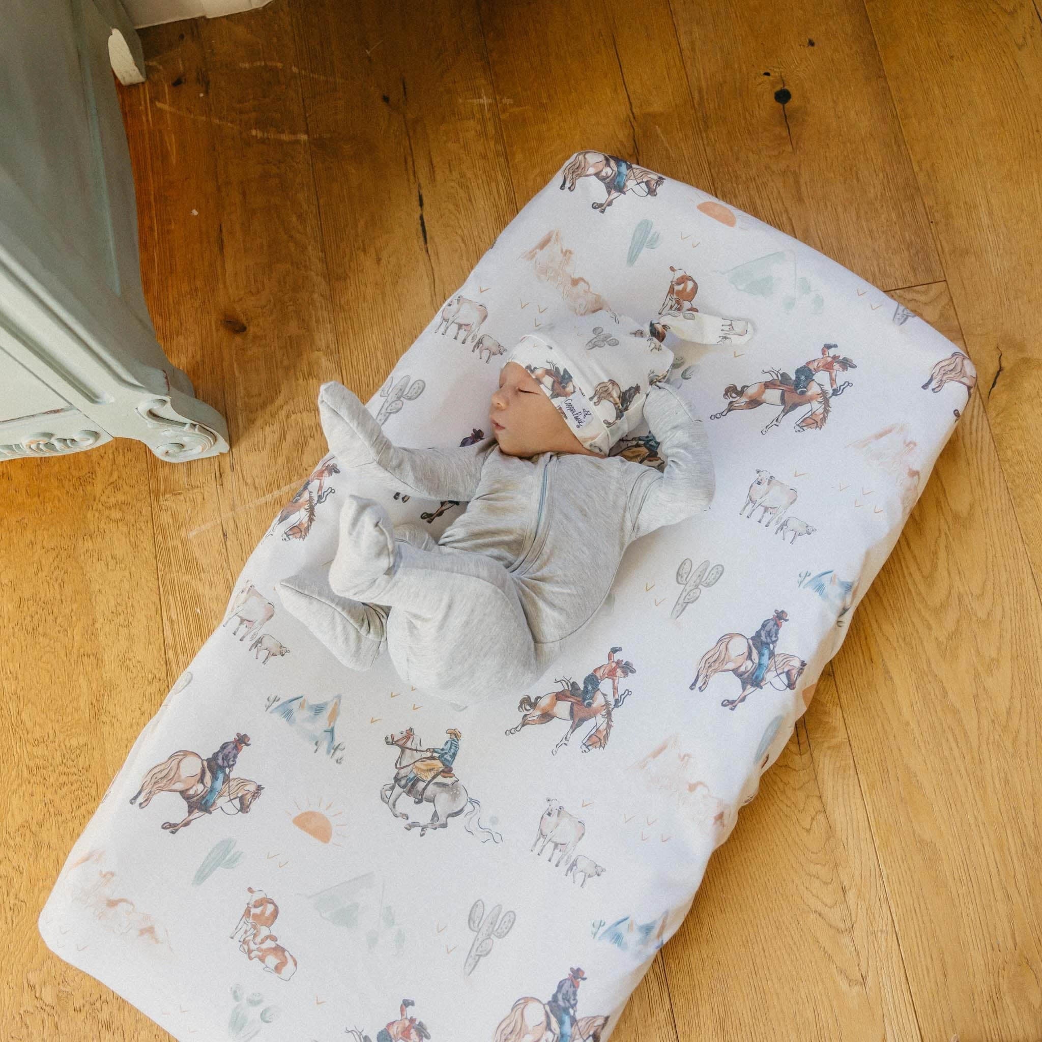 Premium Knit Diaper Changing Pad Cover - Boone