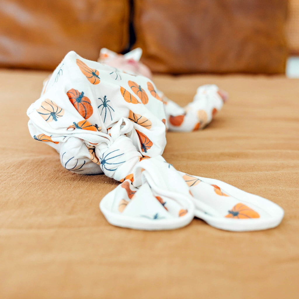 Newborn Knotted Gown - Karver