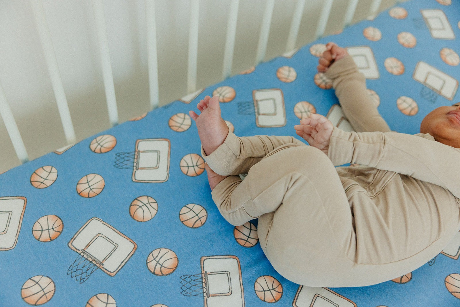 Premium Knit Fitted Crib Sheet - Dunk