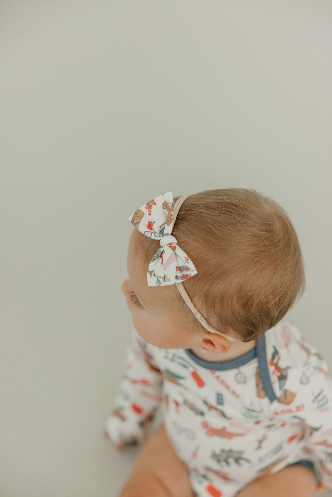 Bowtie Baby Bow - A Christmas Story