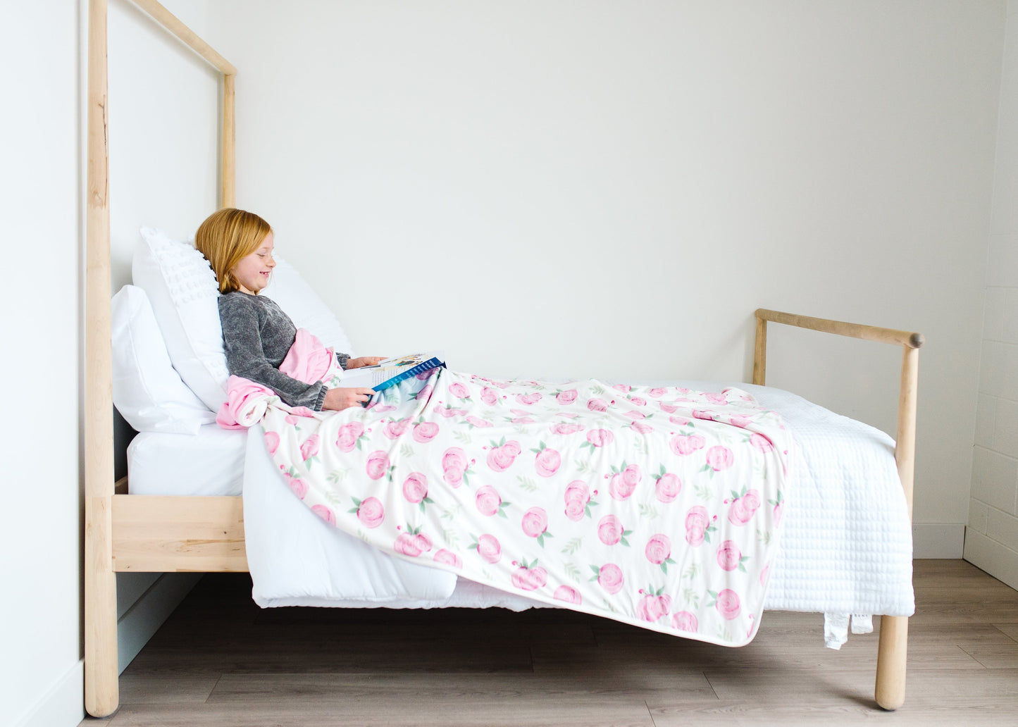 Three-Layer Jumbo Quilt - Grace