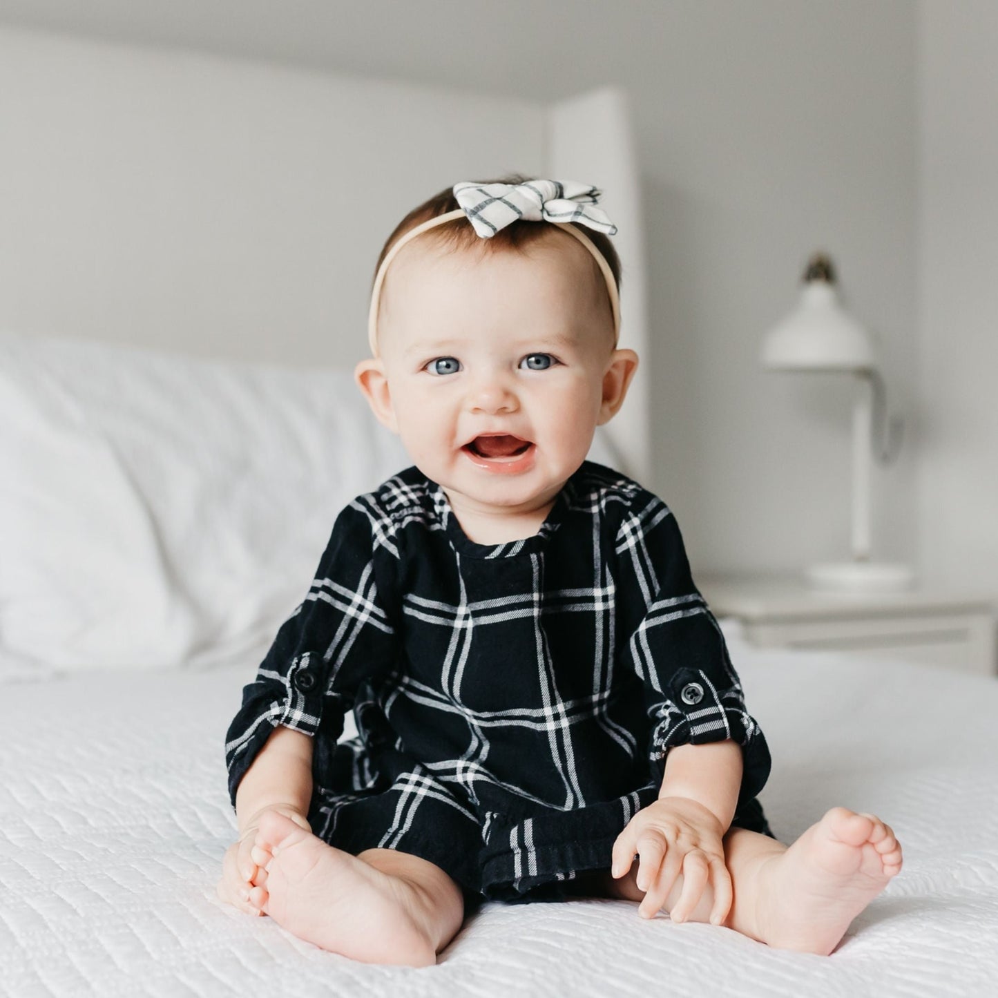 Classic Baby Bow - Ledger