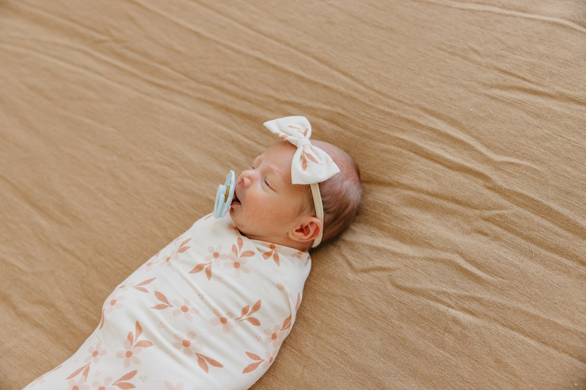 Bowtie Baby Bow - Rue