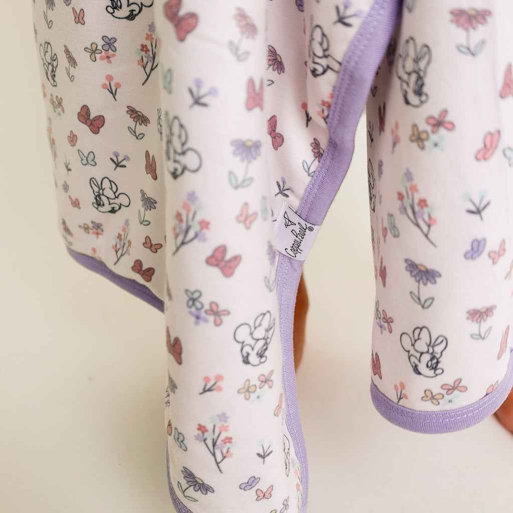 Premium Big Kid Hooded Towel - Minnie Mouse's Bowquet