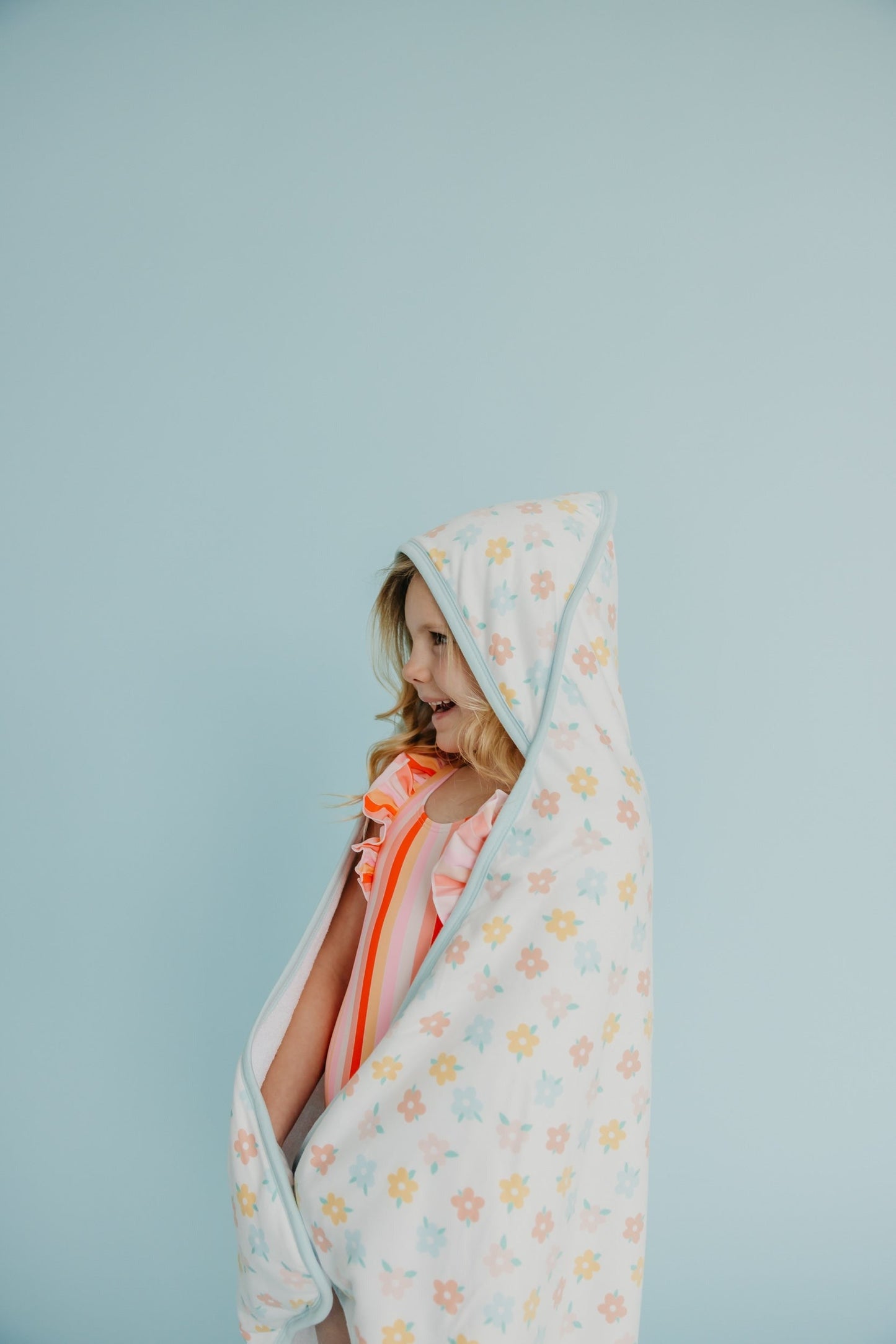 Premium Baby Knit Hooded Towel - Daisy