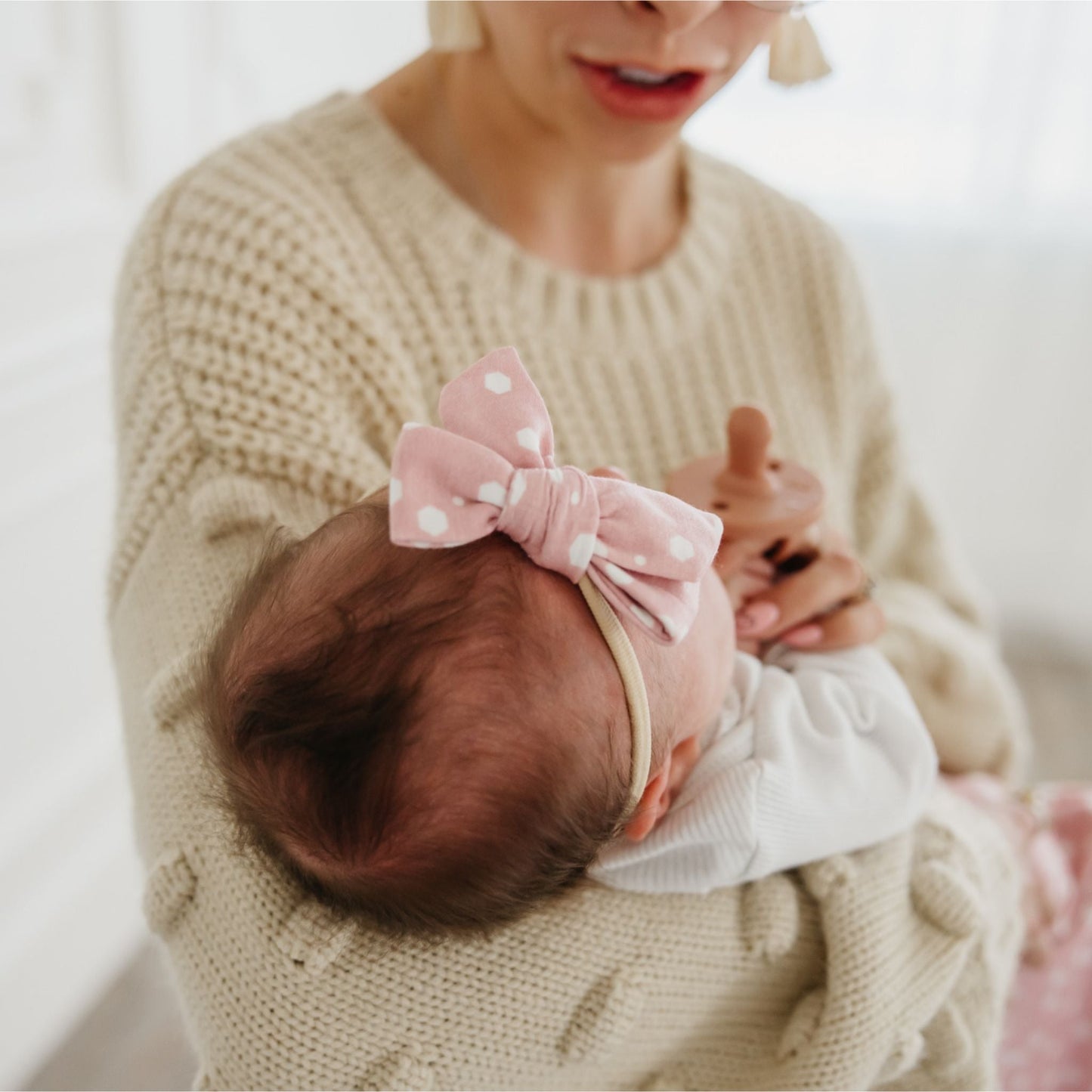 Classic Baby Bow - Lucy