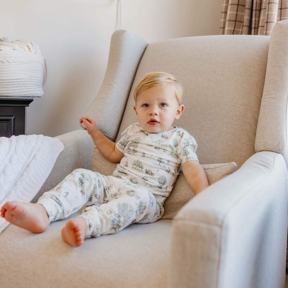 2pc Short Sleeve Pajamas with Pants - Hundred Acre Wood